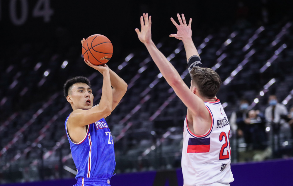 九游体育官方网站-波尔图围绕CBA季后赛豪取连胜梅西连续二十场比赛得分超过悬念迭起，连对手都承认：毕尔巴鄂竞技篮板制胜备战意大利杯